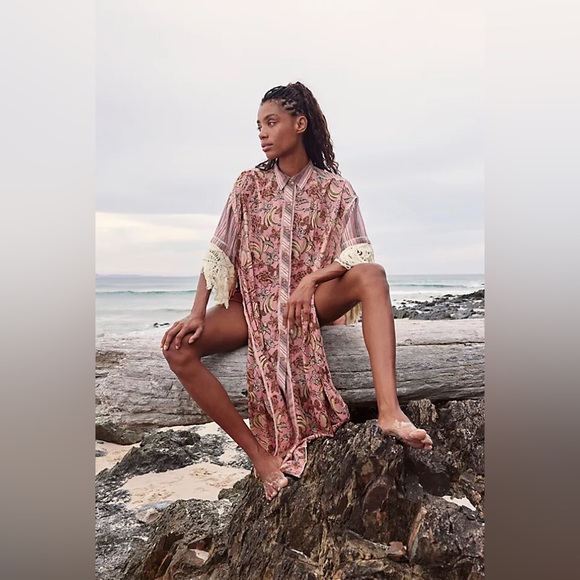 𝓯𝓹 Free People ~ ✨Host Pick ✨ Watching Waves Maxi Shirt in Mauve Combo - Picture 4 of 14